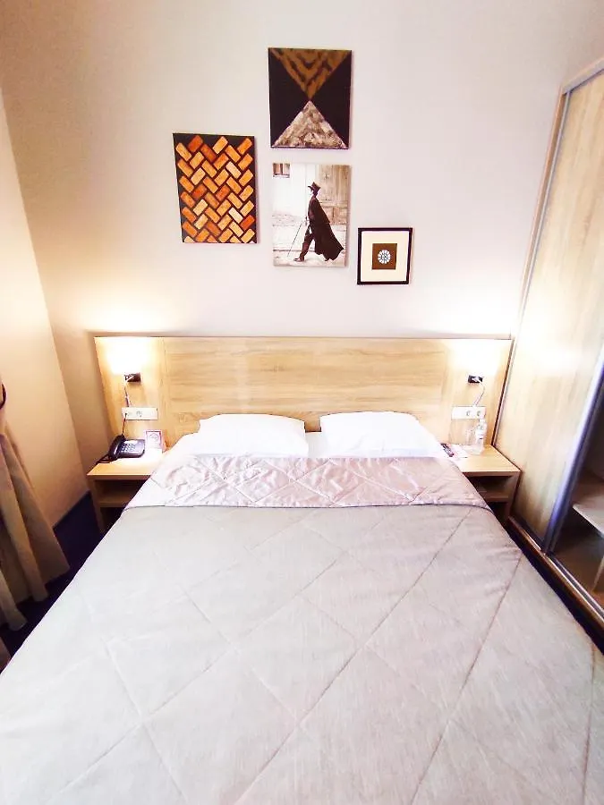 Mackintosh Hotel كييف