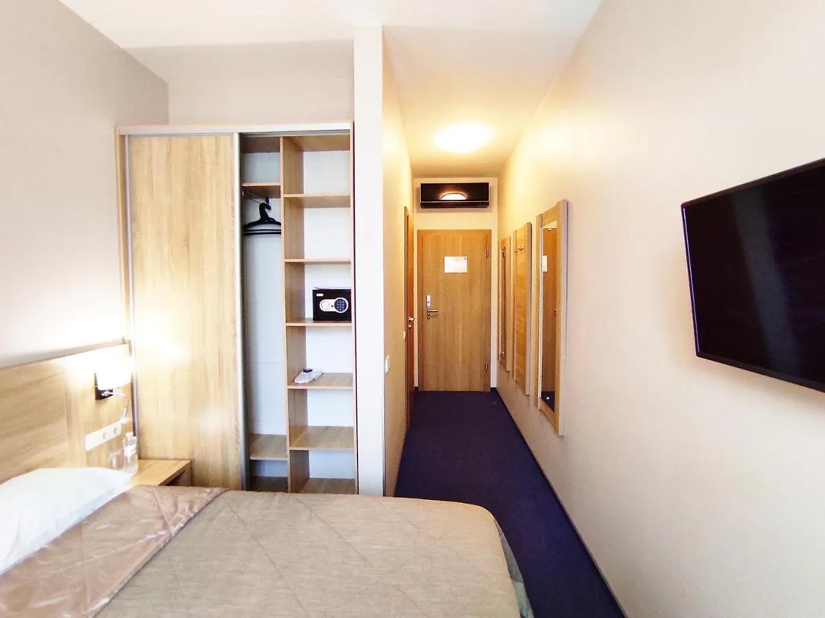 Mackintosh Hotel Kyiv
