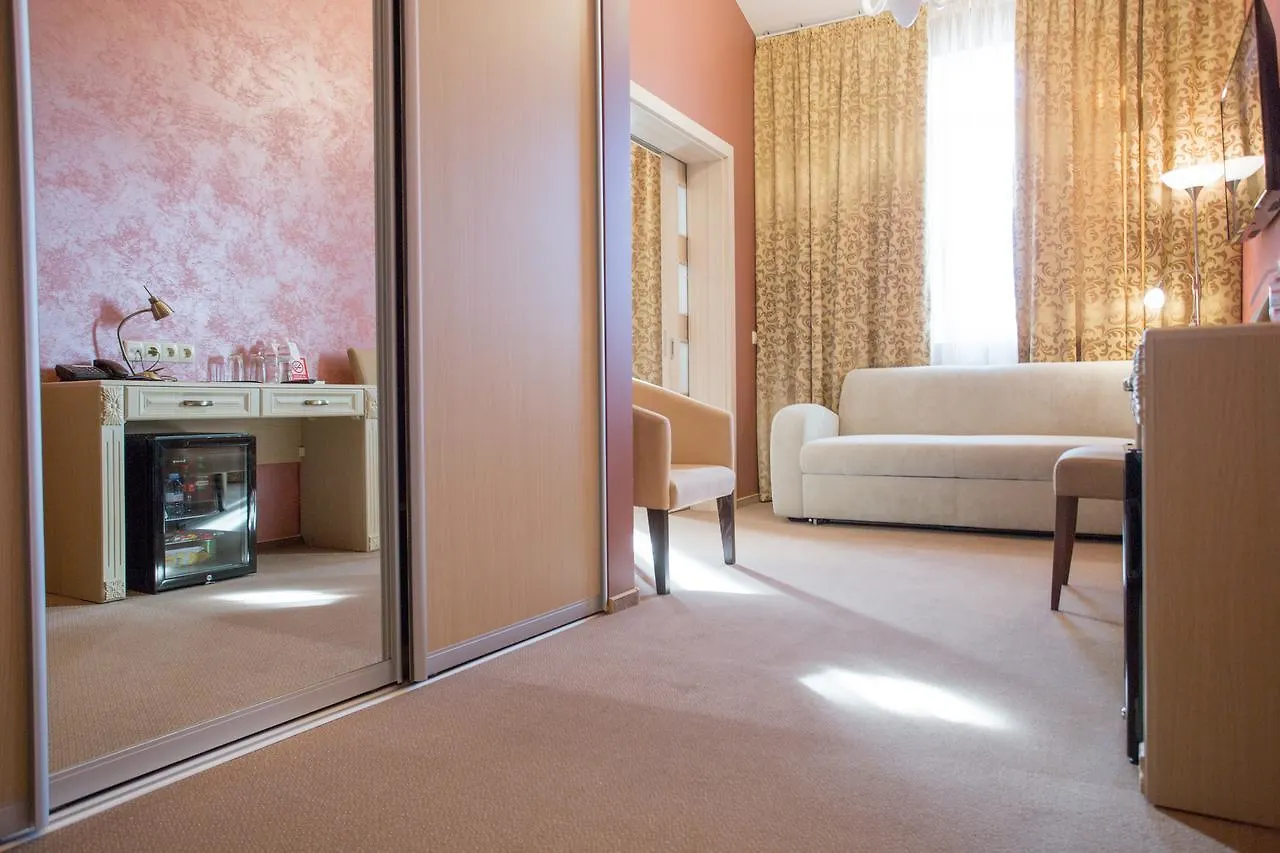 ***  Mackintosh Hotel Kyiv Ukraine