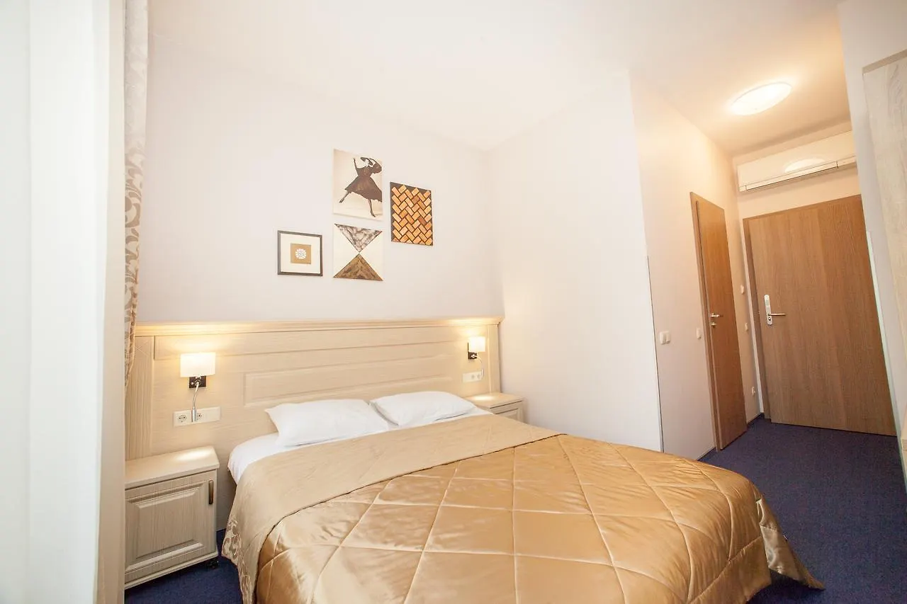 Mackintosh Hotel كييف أوكرانيا